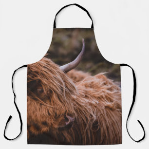 DRAMATIC AND MOODY LANDSCAPES INSPIRED BY THE NATU APRON