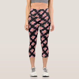 Dramatic Daisy Flower Pattern      Capri Leggings