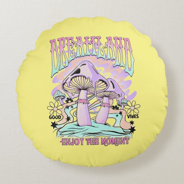 Dream Mushroom, Psychedelic Mushroom Round Cushion (Front)