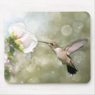 Dreamy Hummingbird in flight Mouse Mat