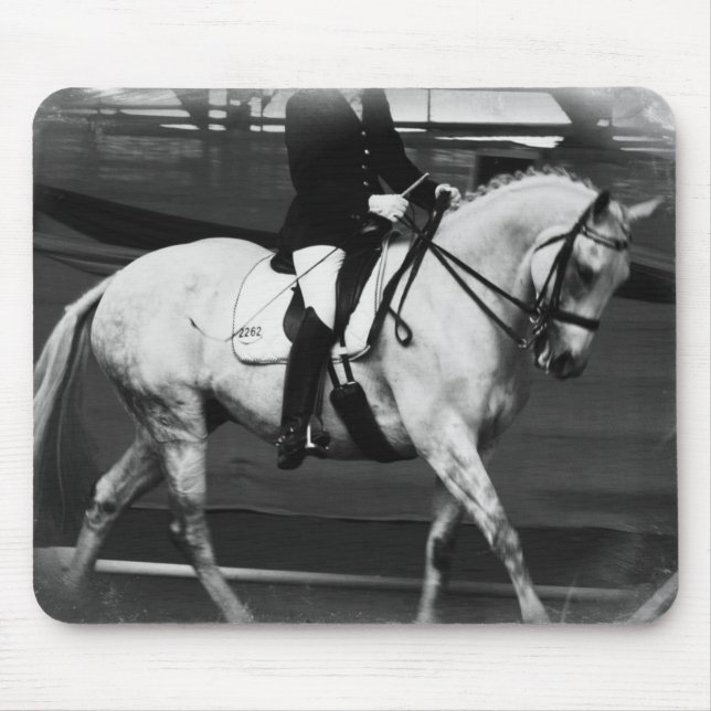 Dressage Horse Grunge Mouse Mat (Front)
