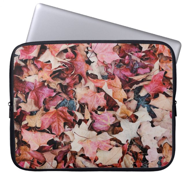 Dried leaves laptop sleeve (Front)