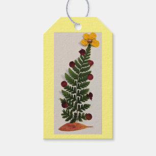 Dried Press Flower Christmas Tree Gift Tag