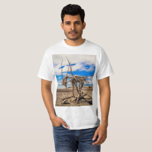 Driftwood artwork on Hokitika Beach, New Zealand T-Shirt