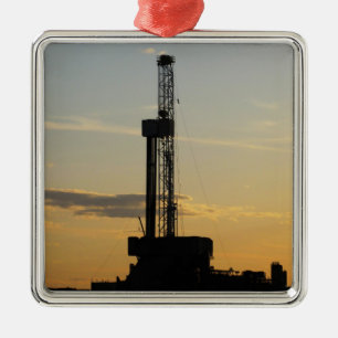 Drilling Rig Silhouette Metal Tree Decoration