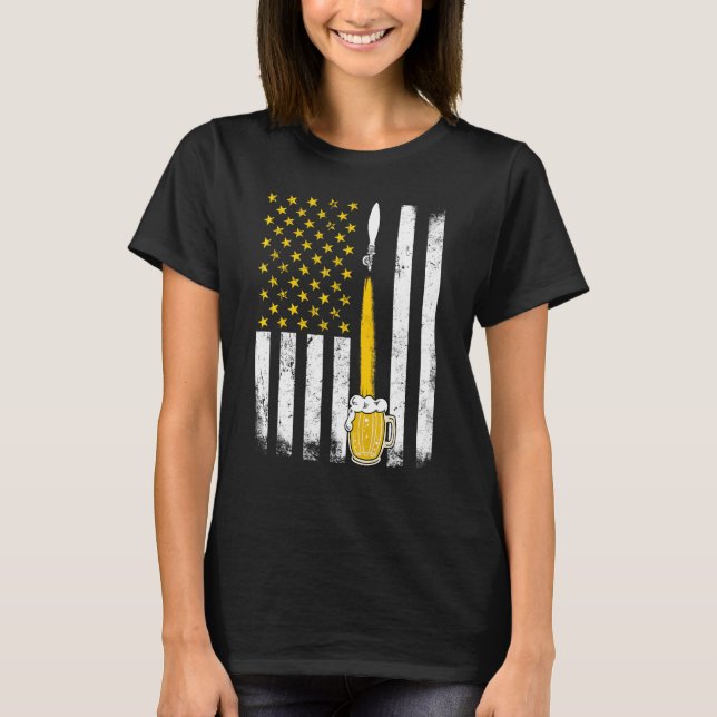 Drinkers 365 Craft Beer American Flag USA T-Shirt (Front)