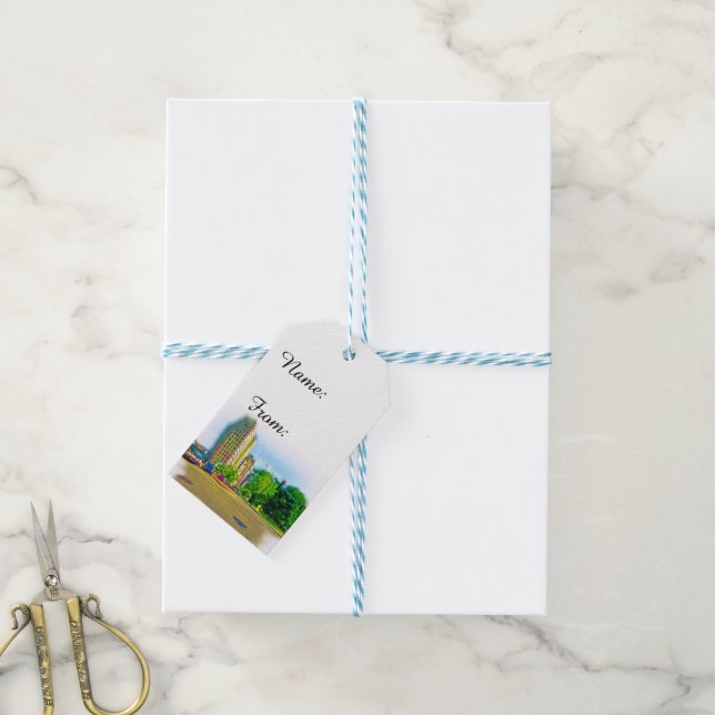 Driving Through Lincoln Avenue Gift Tags (With Twine)