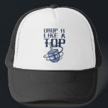 Drop it like a top trucker hat<br><div class="desc">drop it like a top in this trucker hat,  available in different colours!</div>