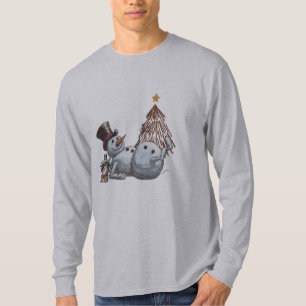 Drunk snowman with a bottle of whiskey. T-Shirt