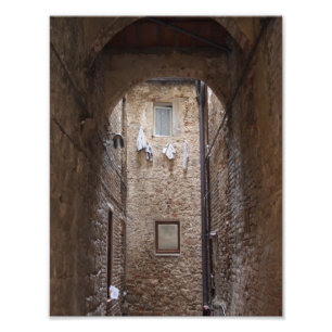 Drying laundry in Tuscany photo print