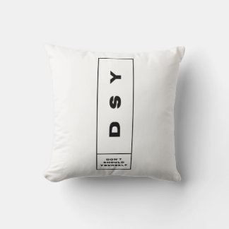 DSY LOGO ONE CUSHION