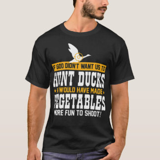 duck hunting dog print chocolate lab  T-Shirt