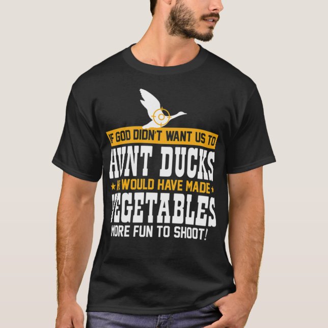 duck hunting dogs labrador print  T-Shirt (Front)