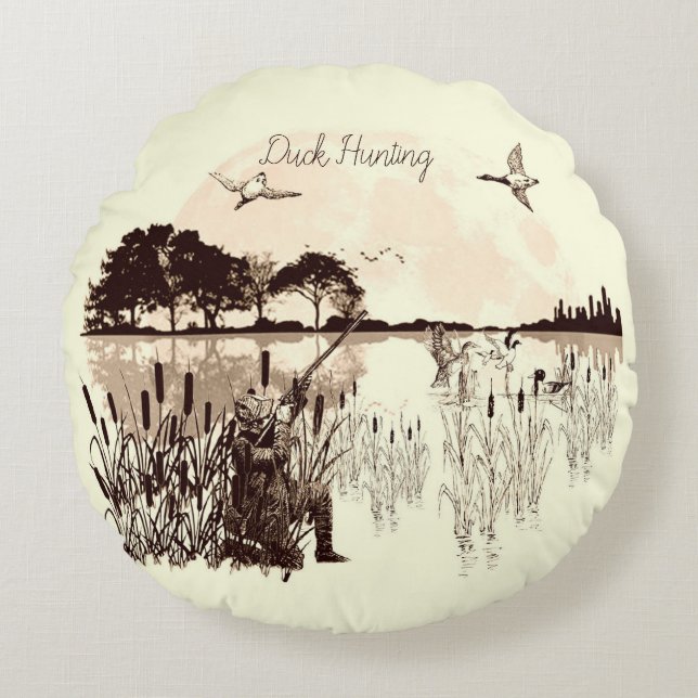 Duck Hunting   Round Cushion (Front)