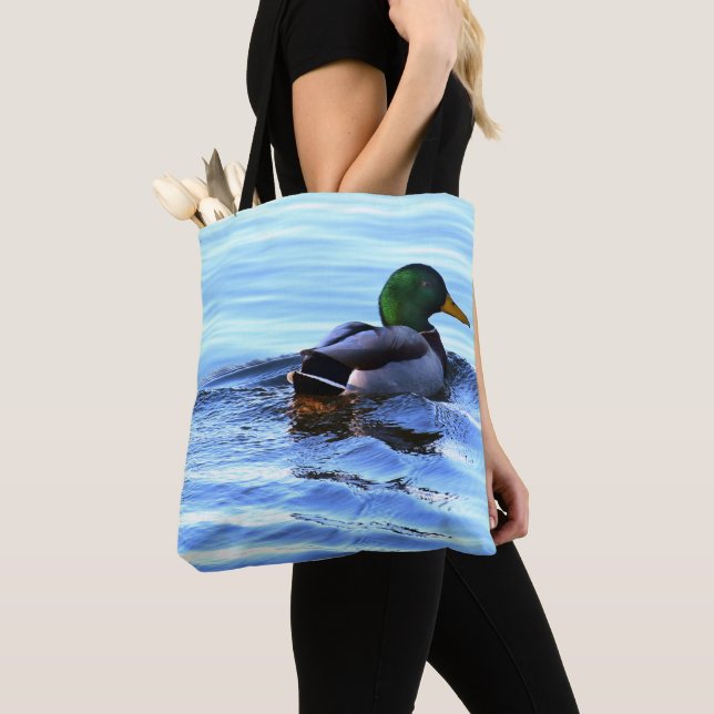 Duck Tote (Close Up)