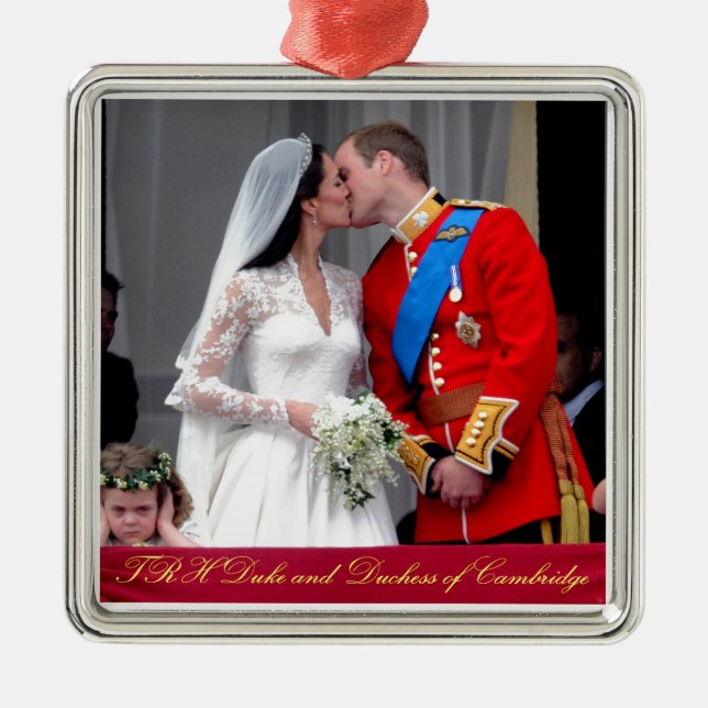 Duke and Duchess of Cambridge Royal Wedding Metal Tree Decoration (Front)