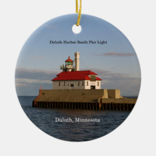 Duluth Harbour South Pier Light circle ornament