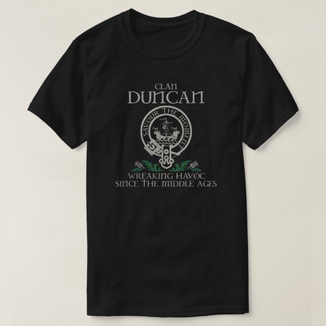 Duncan Clan crest Scottish surname tartan Thistle T-Shirt (Design Front)
