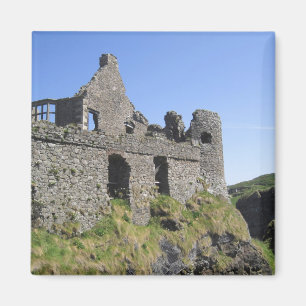 Dunluce Castle near Bushmills and Portrush, 3 Magnet