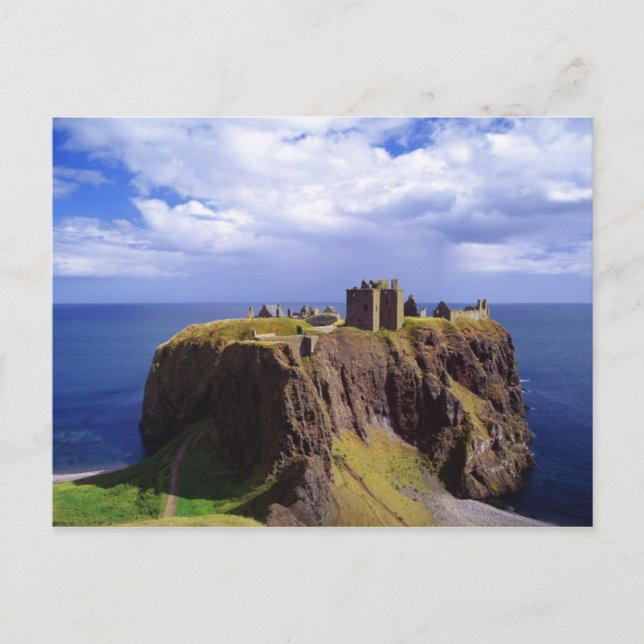 Dunnottar Castle in Britain Postcard (Front)