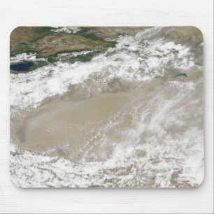 Dust and clouds hovered over the Taklimakan Des Mouse Mat