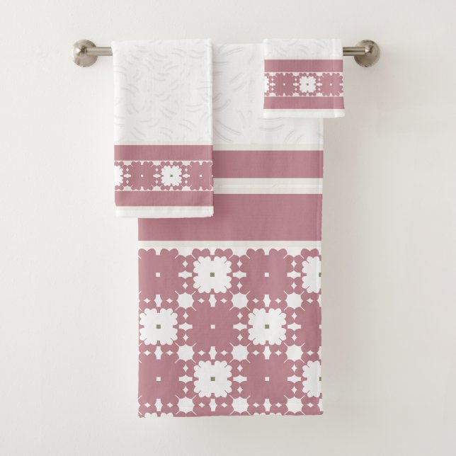 Dusty Rose Geometric Floral Embossed Pattern Bath Towel Set (Insitu)