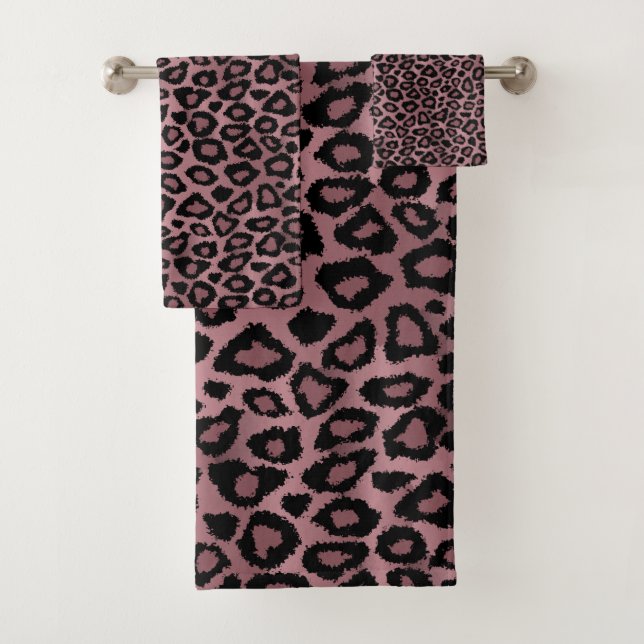 Dusty Rose Leopard Pattern Bath Towel Set (Insitu)