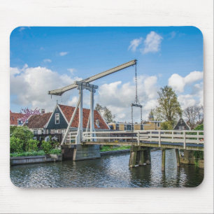 Dutch lifting wooden bridge mouse mat