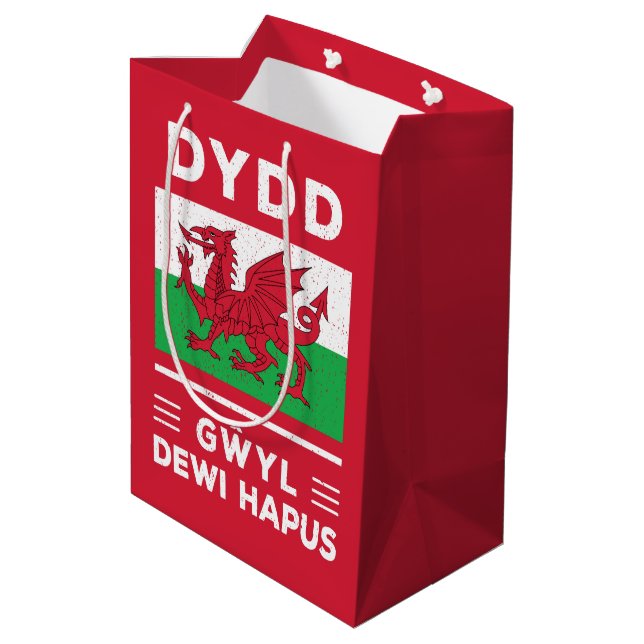 Dydd Gŵyl Dewi Hapus Happy St Davids Day 3 Medium Gift Bag (Back Angled)