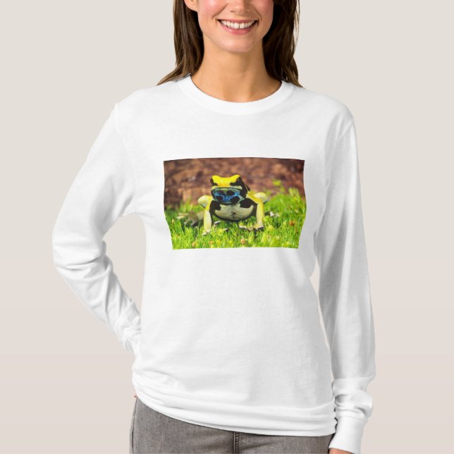 Dyeing Poison Frog, Dendrobates tinctorius, T-Shirt (Front)