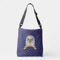 Eagle & ribbon on blue seamless circles