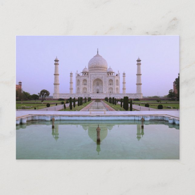 early morning view of the Taj Mahal reflected in Postcard (Front)