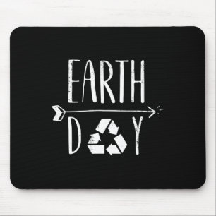 Earth Day Anniversary Cute Vintage Recycling Mouse Mat