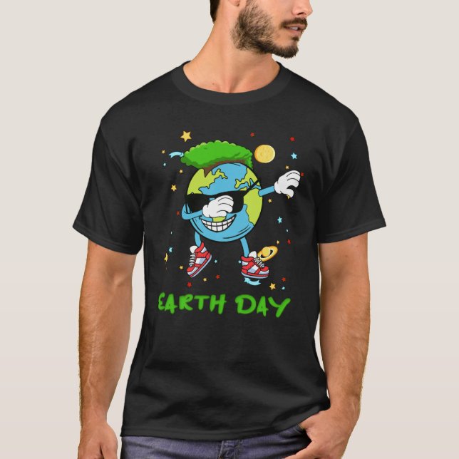 Earth Day Every Day Save Our Planet Earth Dabbing T-Shirt (Front)