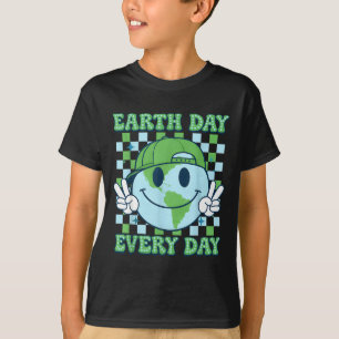 Earth day everyday smile face planet cap men women T-Shirt