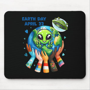 Earth Day Kids Women And Men Happy Alien Cute Eart Mouse Mat