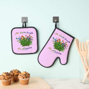 Earth Laughs In Flowers Inspirational Oven Mitt & Pot Holder Set
