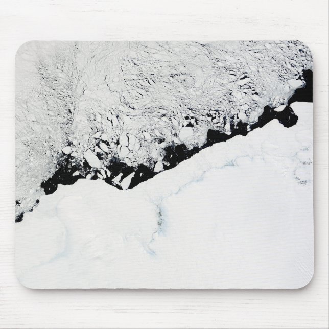 East AntarcticaÃ¯Â¿Â½s Prince Olav Coast Mouse Mat (Front)