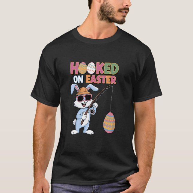 Easter Bunny Fishing Catching Eggs Fun Holiday Eas T-Shirt (Front)