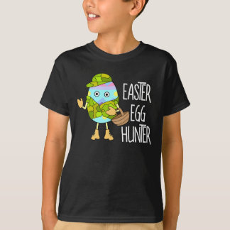 Easter Egg Hunter Text T-Shirt