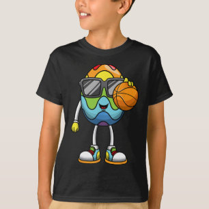 Easter Egg Playing Bysketbyll Sports Boys Men Kids T-Shirt