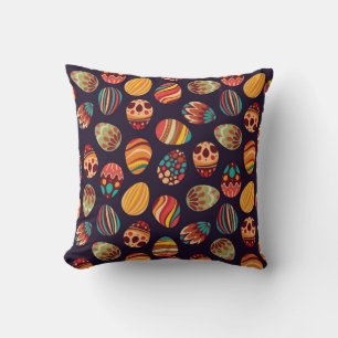 Easter eggs: festive seamless design. cushion