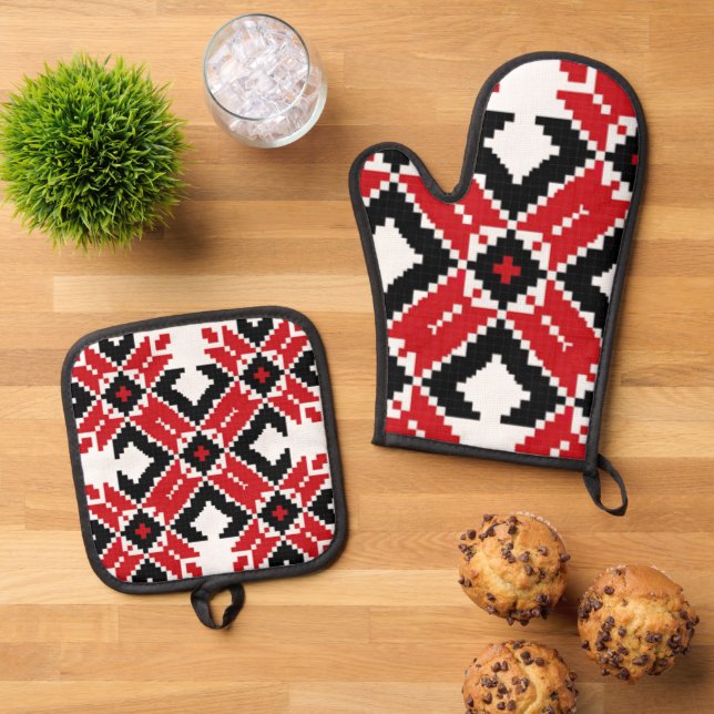 Eastern Europe Pattern, Traditional Folk, Folklore Oven Mitt & Pot Holder Set (Top Down)