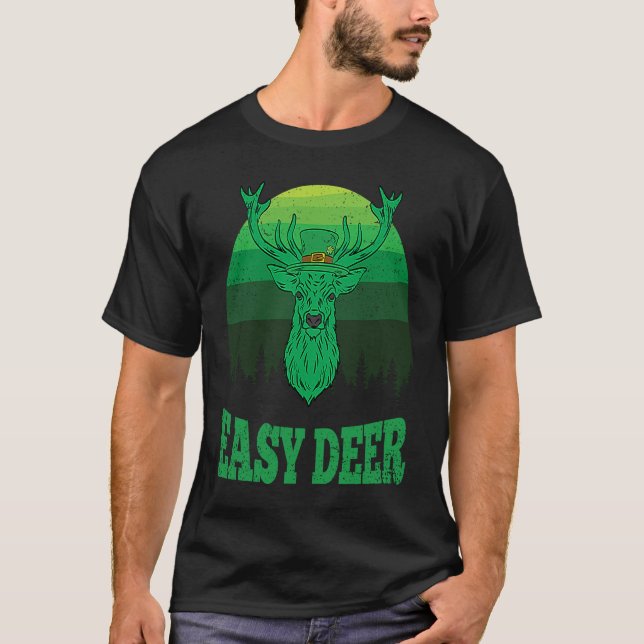 Easy Deer Hunting St Patricks Day Retro Irish Hunt T-Shirt (Front)