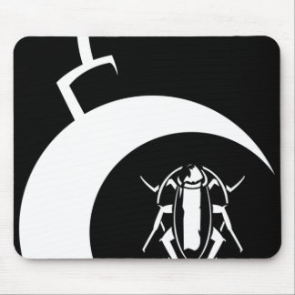 EC (white bomb) Close up Mousepad