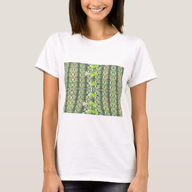 Eco Africa Motif – Nature-Inspired African Art T-Shirt (Front)