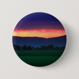 Edge of Town 6 Cm Round Badge