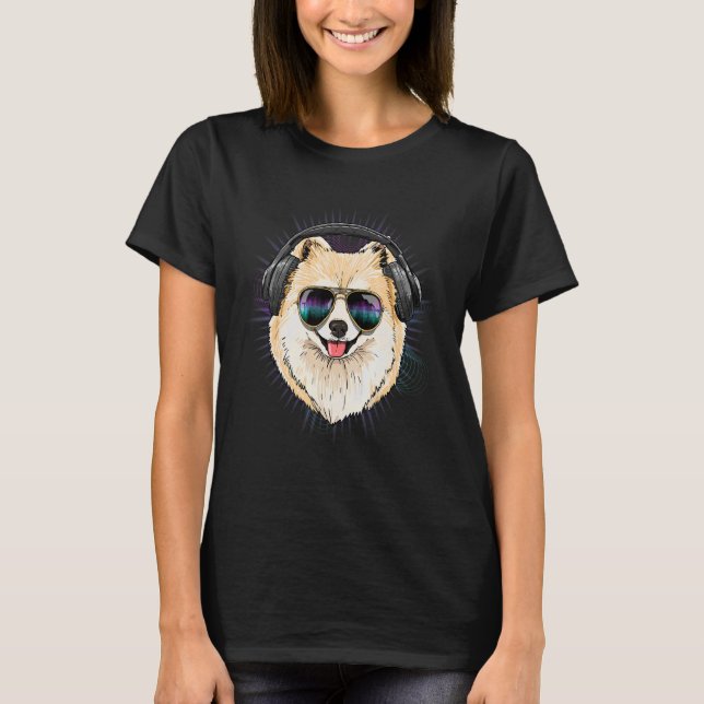 EDM House Music DJ Pomeranian Dog Music  Music Art T-Shirt (Front)