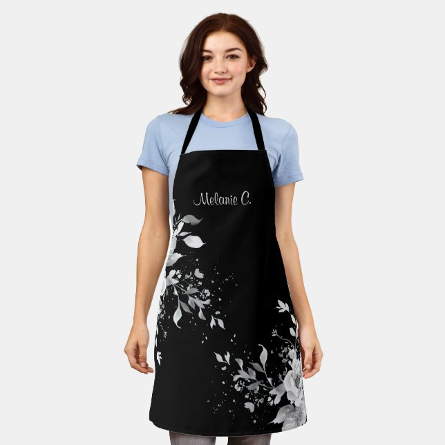 Effortless Elegance Black & White Medium Apron (Worn)