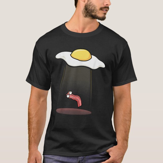 Egg Abducting Bacon Funny Alien UFO Breakfast Gala T-Shirt (Front)